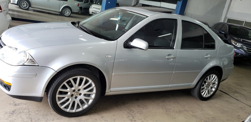 Volkswagen Bora 1.8 Highline T Tiptronic Cuero