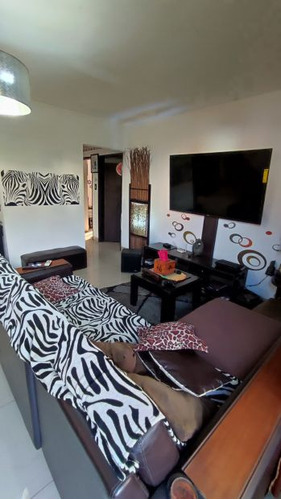 Apartamento En Plaza Venezuela Ng