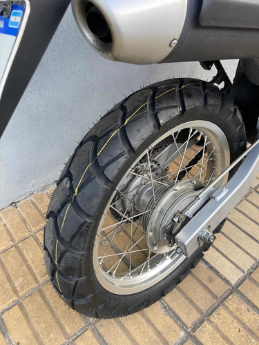 Imagen 3 de 16 de Honda Tornado