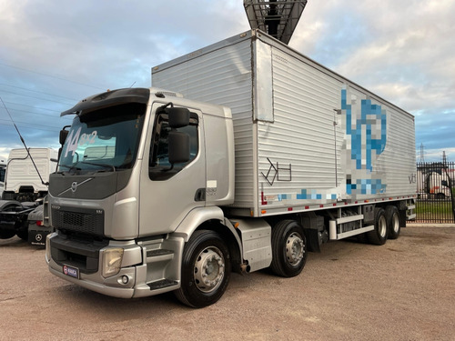 Volvo Vm 330 Ishift 8x2 Ano 2014
