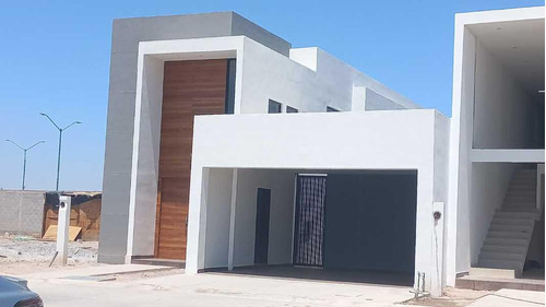 Casa En Venta En Sector Viñedos Torreón, Coahuila