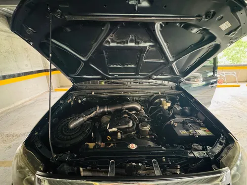 Toyota Hilux 2.7 4x4