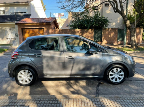 Peugeot 208 Active