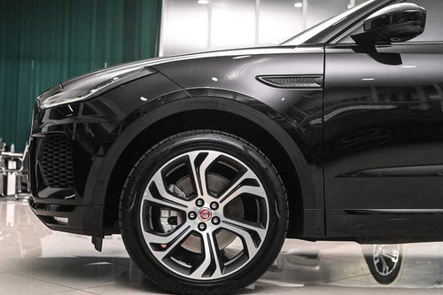 Imagem 5 de 15 de Jaguar E-pace First Edition 2.0 Awd 249cv C/teto Aut./2