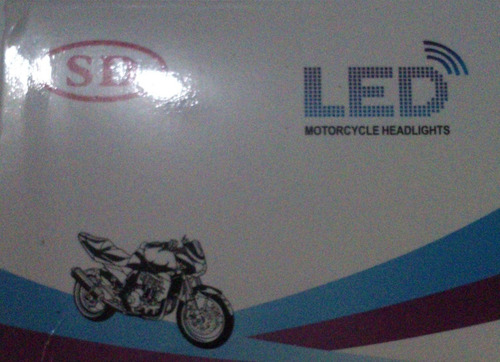 Imagen 2 de 2 de Bombillo Cuadrado De 8 Led Sd Motorcycle Headlights