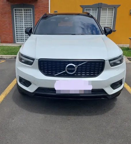 Camioneta Volvo Xc40 2.0 T4 R-design