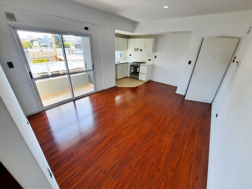 Imagen 2 de 25 de Venta Departamento 2 Ambientes Lomas Del Mirador