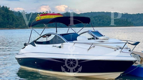 Imagem 11 de 21 de Lancha Usada Focker 230 | N 260 Phantom Real Ventura Evolve