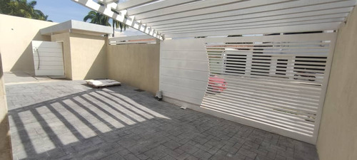 Imagen 8 de 11 de Venta De Casa En La Viña Cod. 128793