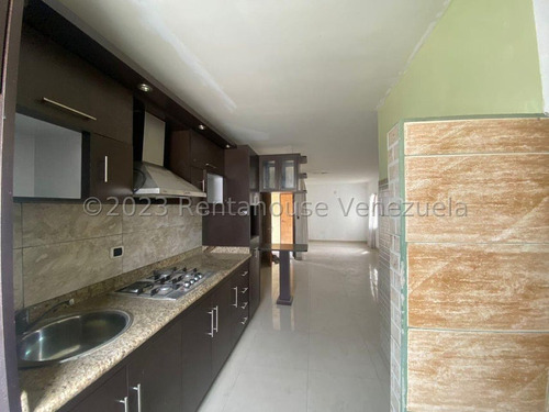 Apartamento En Venta Disponible Lista Para Habitar Y Firmar, Ubicada En La Zona De Mayor Expansión, Conjunto Privado Con Vigilancia Ymp Que Cuenta Con Pozo De Agua. Ciudad Alianza  Guacara 24-12937