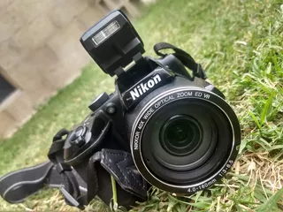 Nikon Coolpix B500