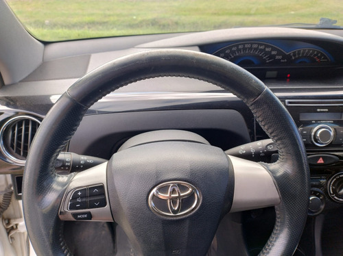 Toyota Etios 1.5 XLS 5P L13
