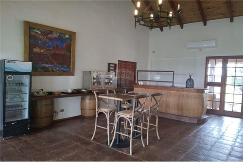 Imagen 13 de 20 de Vendo Hotel - Restaurant - Santa Cruz
