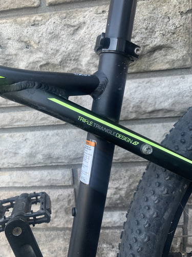 Bicicleta Gt Avalanche 27.5 2017 Disco Hidráulico Negro 18 "