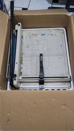 Hfs(r) A3 16 Pulgadas Guillotina Para Papel Max. 400 Hojas (Usado)