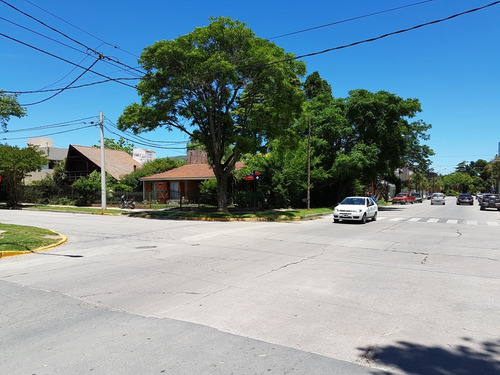 Locales En Venta - En Plena Costanera De Villa Carlos Paz, Gran Vista Al Lago ! Unidades De Entrega