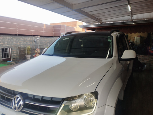 Volkswagen Amarok 2.0 Trendline Cab. Dupla 4x4 4p Automática