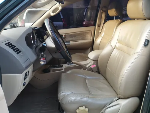 Toyota Fortuner Sr5 At 4000cc 4x4