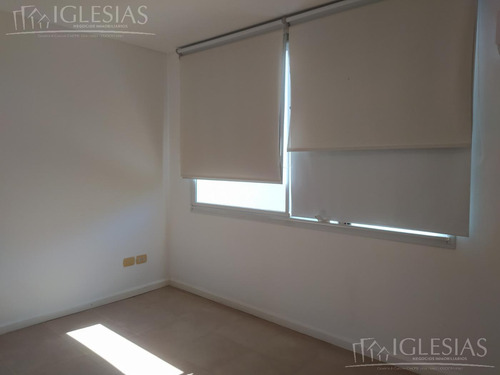 Casa En Alquiler De 4 Ambientes En Solares Del Portezuelo, Nordelta