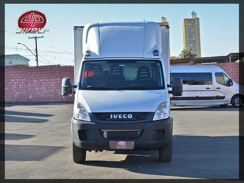 Imagem 2 de 14 de Iveco Chassi Daily 35s14 Com Baú 2019