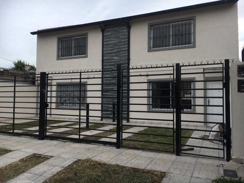 Imagen 1 de 14 de Duplex En Venta En Ituzaingo Norte
