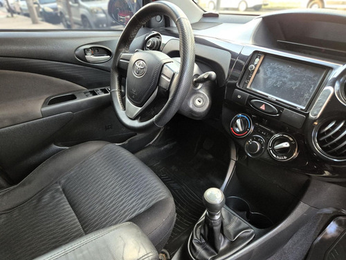 Toyota Etios 1.3 X 16v Flex 4p Manual