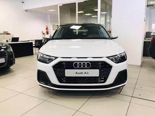 Imagen 2 de 19 de Nuevo Audi A1 A3 Sportback 30 35 Tfsi A4 Q2 Q3 2021 2022