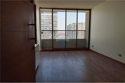 Se Vende Excelente Departamento 1 Dorm Stgo Centro