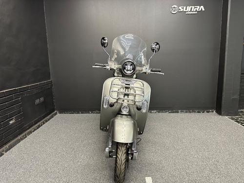 Moto Eléctrica Vespa Vintage Sunra Batería Litio