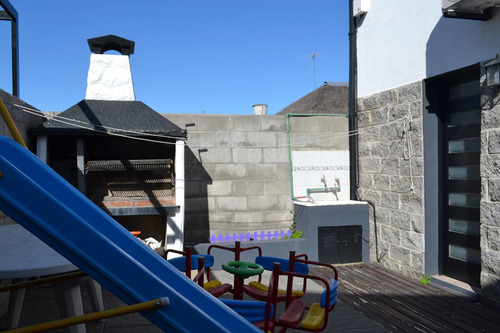 Imagen 26 de 30 de Dúplex En Venta, Patio/cochera San Carlos La Plata