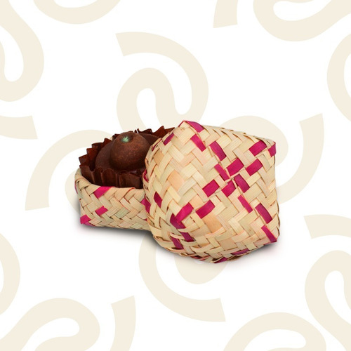 Caja De Palma Con Chocolate Relleno De Productos Oaxaqueños