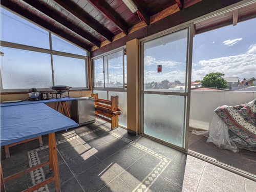 Casa Ph 3 Amb. (p.a) Con Terraza- Av. J. P. Ramos Y San Salvador