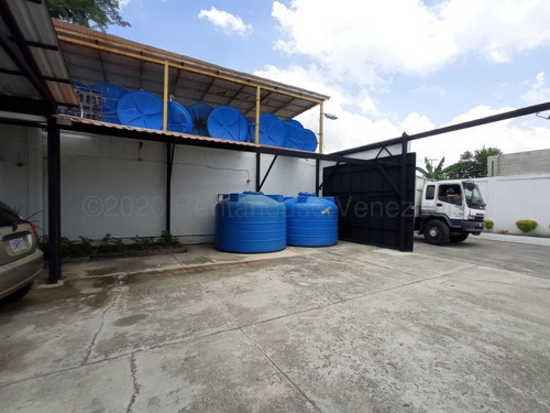 Imagen 8 de 12 de Galpon Con Casa Y Oficinas En Venta Av Aragua Nv