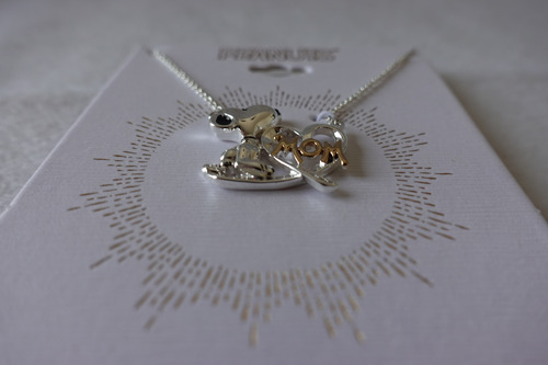 Dije Snoopy Chapado En Oro 14k