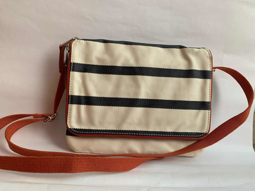 Imagen 2 de 8 de Crossbody Fossil 100 Original Color Azul Marino Y Blanco