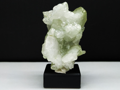 Mineral Raro Periclina, Chamosita, Byssolita #2 Verde Claro (Usado)