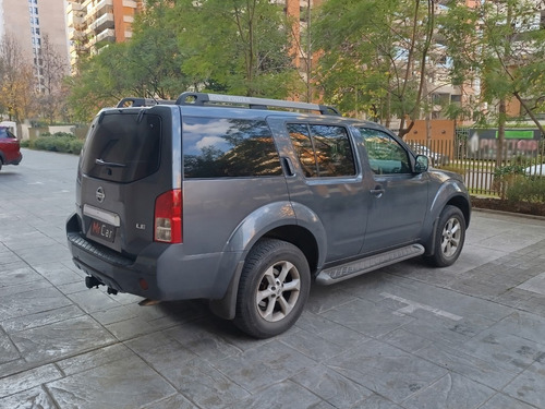 Nissan Pathfinder 2012
