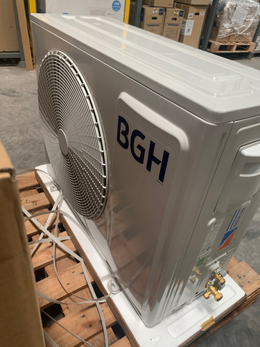 Condensadora Exterior Bgh 6300 W R410 Fc ( No Es Un Aire A )