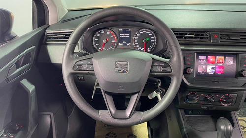 Imagen 13 de 19 de Seat Arona Reference 1.6 At 2020