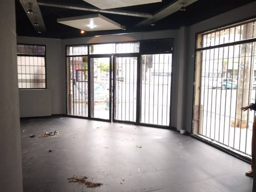Imagen 3 de 9 de Local En Alquiler En Quilmes Este