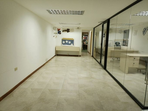 Imagen 17 de 26 de Excelente Galpón En Venta En El Llanito