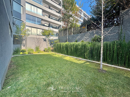 Departamento En Venta De 2 Dorm. En Vitacura