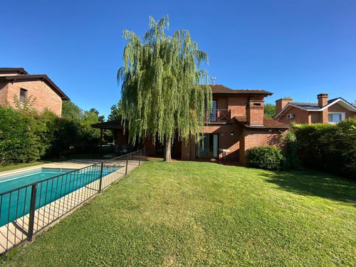Imagen 9 de 11 de Oportunidad! Excelente Lote Central De 800 Metros Dentro Del Barrio La Delfina.