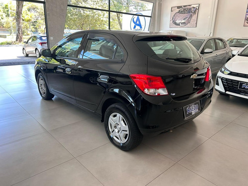 Chevrolet Onix 1.0 Ls 5p