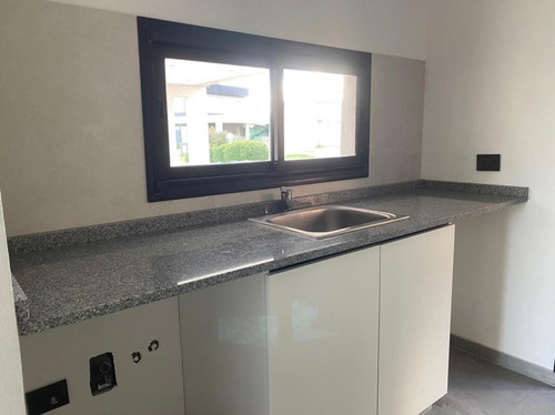 Imagen 18 de 26 de Casa En Venta En Barrio Santa Rita
