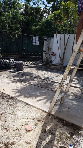 Imagen 4 de 10 de Rento Casa En Residencia Santa Fe Al Final De Av. La Luna