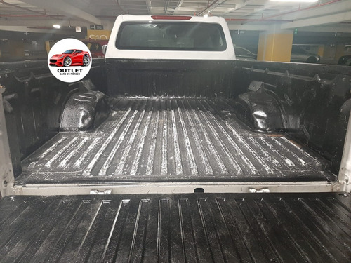 Imagen 6 de 15 de Nissan Np-300 2017