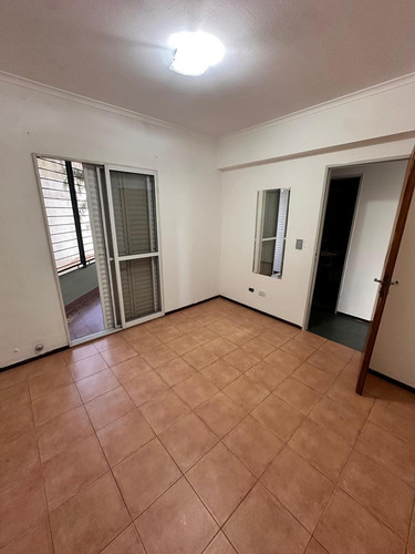 Alquiler Departamento 3 Ambientes En Carapachay