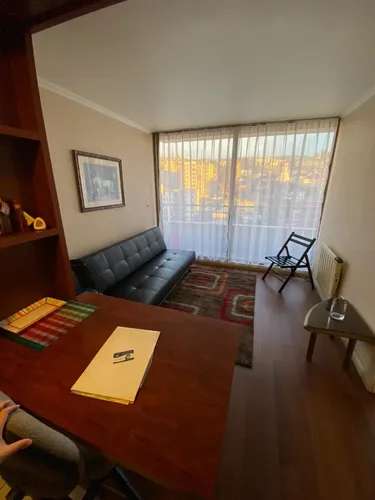 Central Departamento En Calle Von Schroeders /alvarez