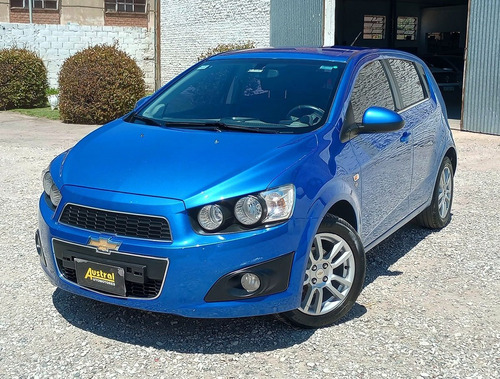 Imagen 2 de 17 de Chevrolet Sonic 1.6 Lt 5ptas. Mt 2013